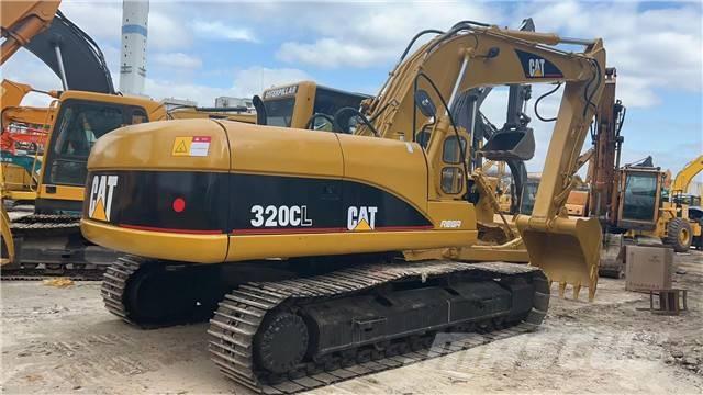 CAT 320 C L حفارات زحافة