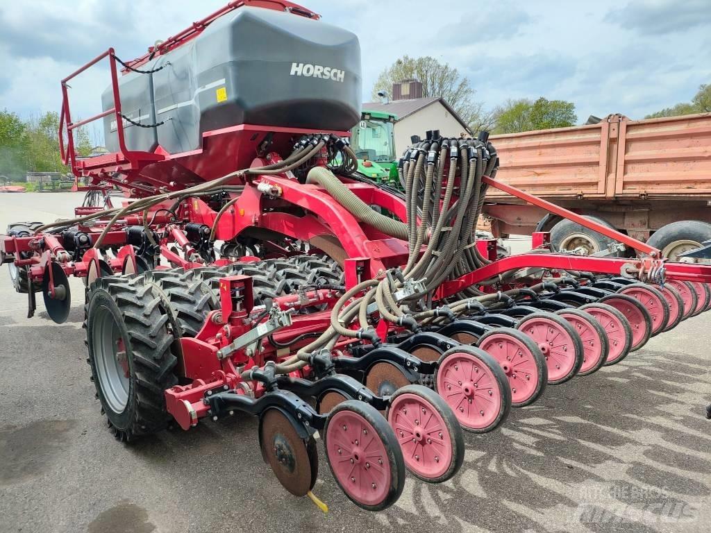 Horsch Focus 4 TD مثاقيب مدمجة