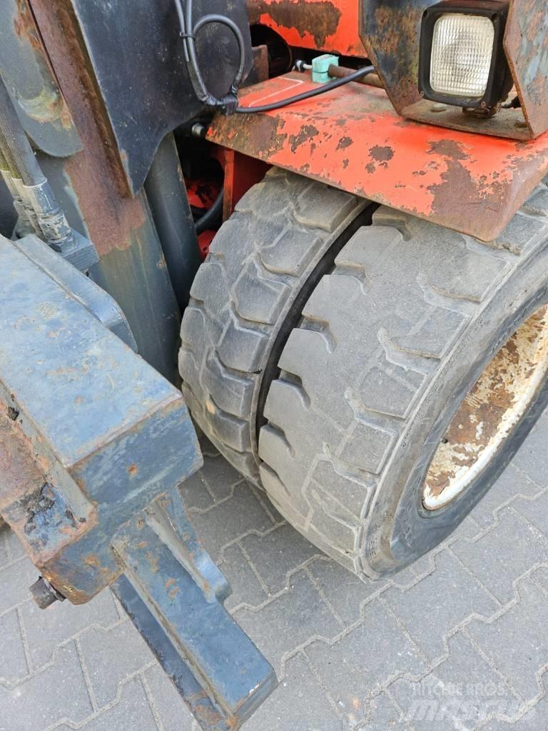 Kalmar DC 8-600 شاحنات الديزل