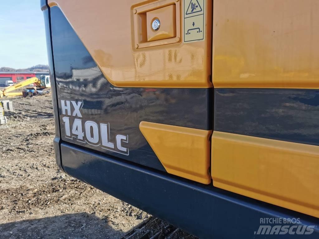 Hyundai HX140 LC حفارات زحافة