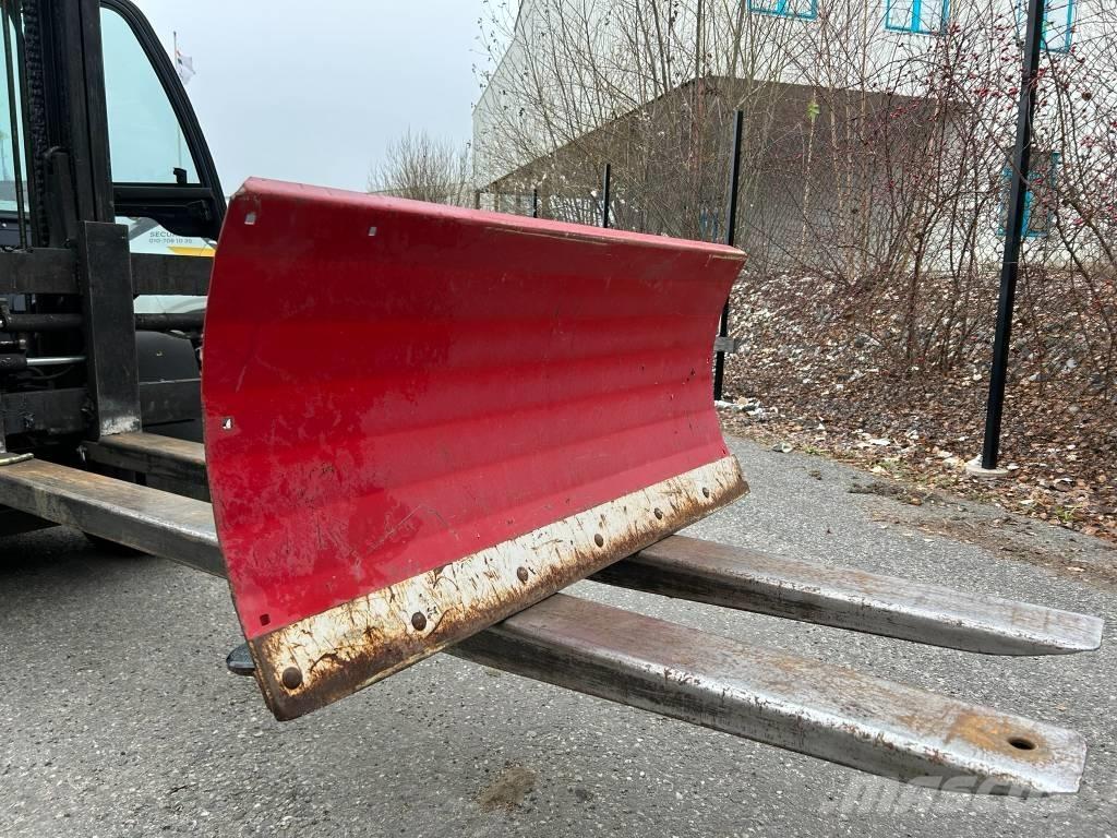 Ventrac KD482 محاريث