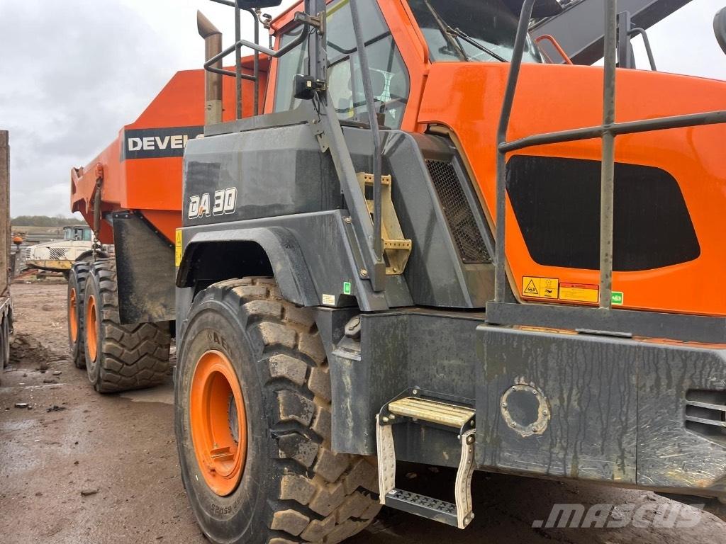 Doosan DA 30 ساحبات مفصلية