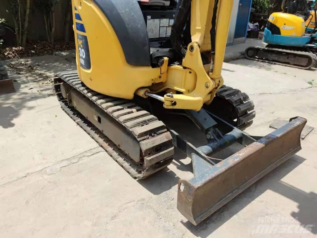 Komatsu PC 20 حفارات صغيرة أقل من 7 طن (حفارات صغيرة)