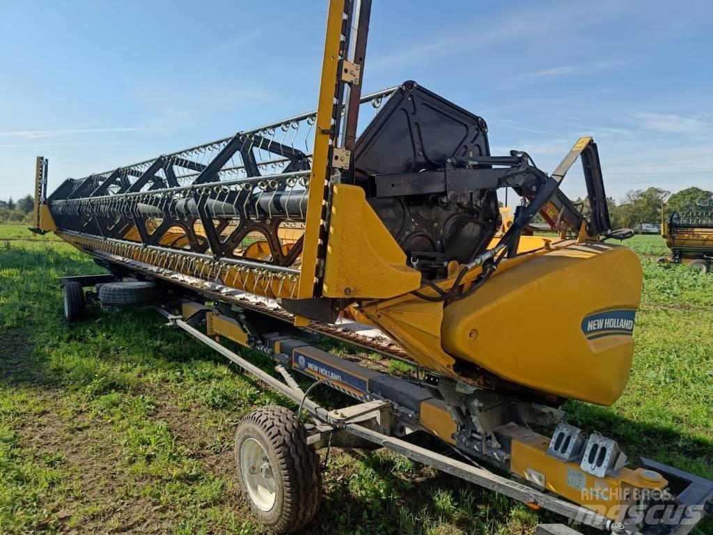 New Holland CX 8.90 حصادات