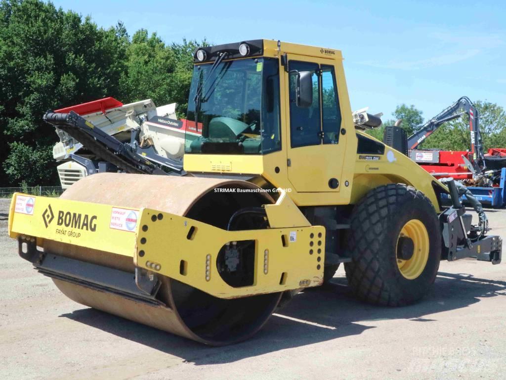 Bomag BW 213 D H-4 i ضاغطات التربة