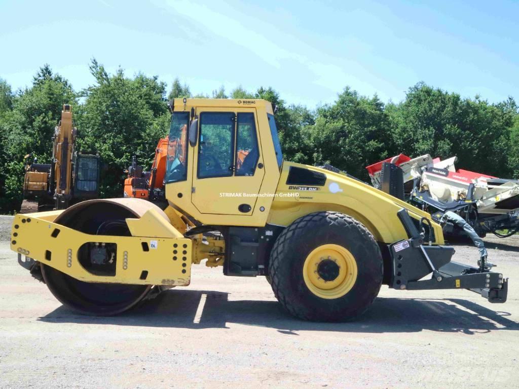 Bomag BW 213 D H-4 i ضاغطات التربة