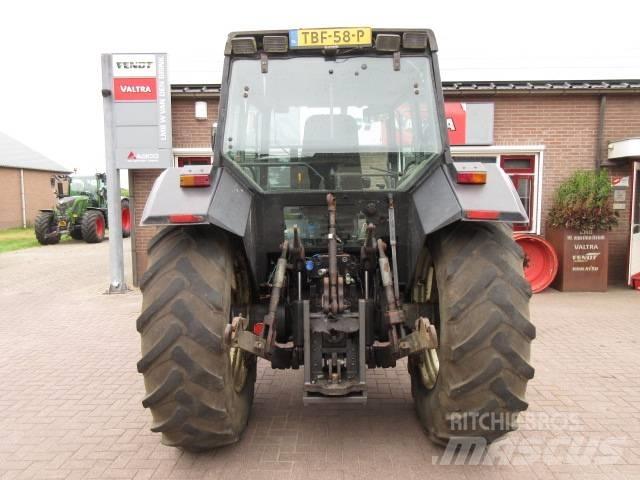 Valmet 8000 الجرارات