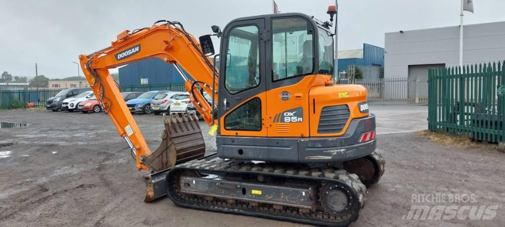 Doosan DX85-3 حفارات صغيرة أقل من 7 طن (حفارات صغيرة)