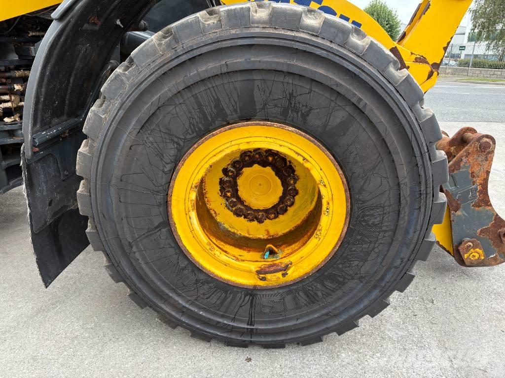 Komatsu WA380-8 لوادر بعجل