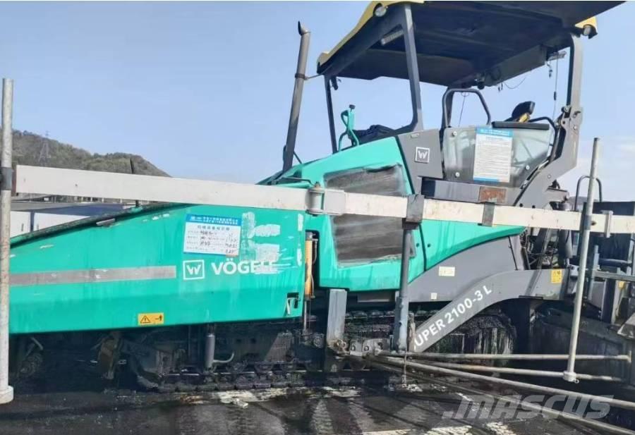 Vögele 2100-3 معدات السفلتة