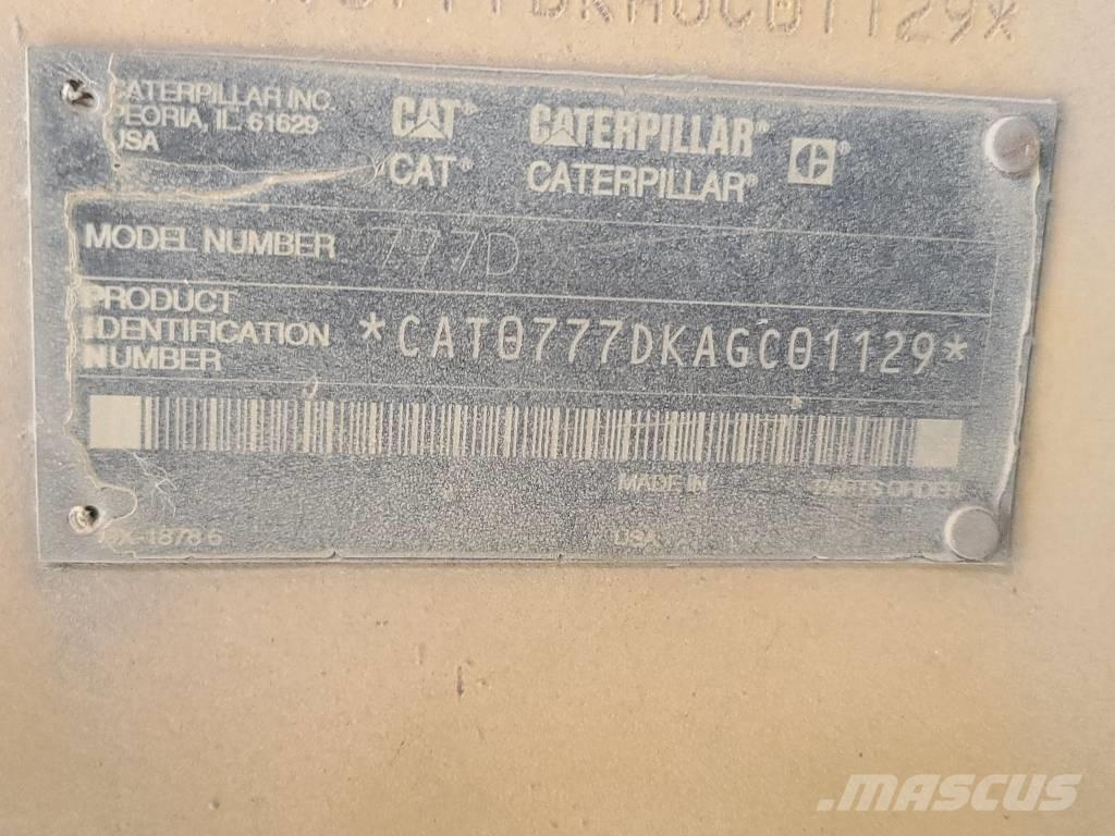 CAT 777 D ساحبات مفصلية