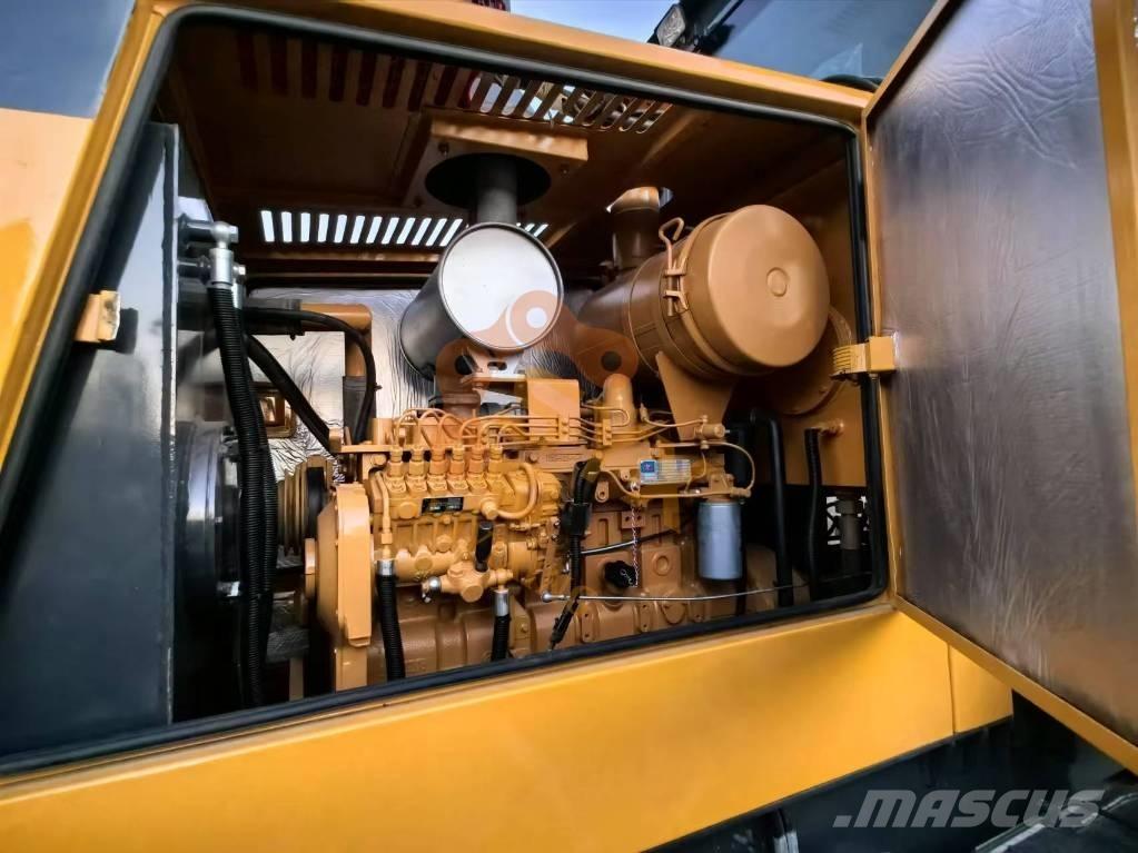 XCMG GR 2153 معدات تمهيد الطرق