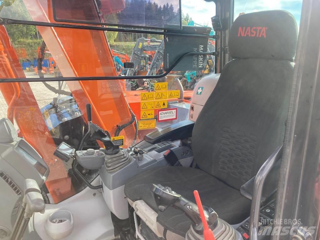 Hitachi ZX 85 US-5 حفارات وسط 7 طن - 12 طن