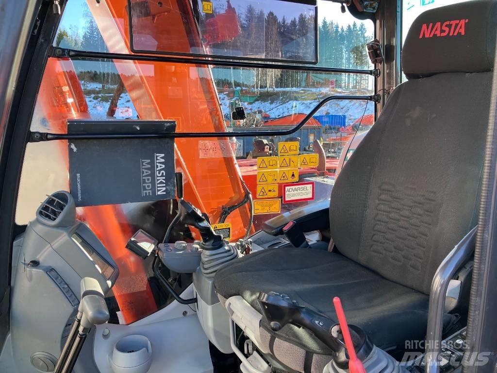 Hitachi ZX 85 US-5 حفارات وسط 7 طن - 12 طن