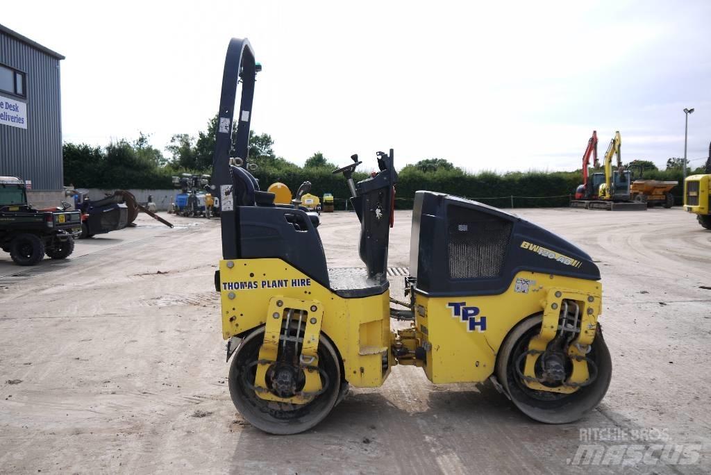 Bomag BW 120 AD-5 مداحل ثنائية الاسطوانة
