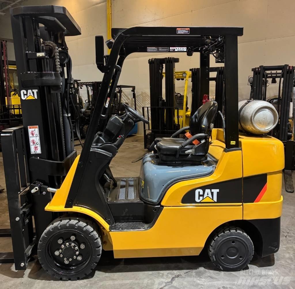 CAT 2C 6000 شاحنات ذات رافعات شوكية - أخرى