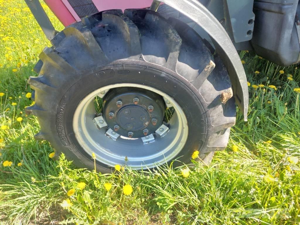 Case IH 5130 الجرارات