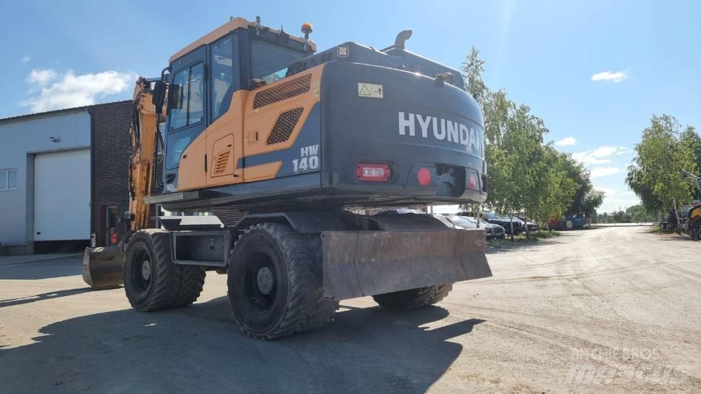 Hyundai HW 140 حفارات بعجل