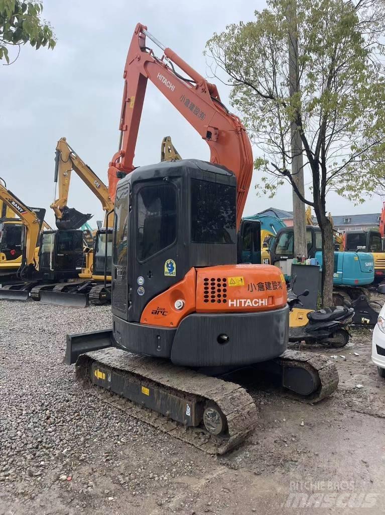 Hitachi ZX 55 حفارات صغيرة أقل من 7 طن (حفارات صغيرة)