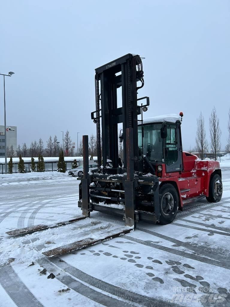 Kalmar DCG120-12 شاحنات الديزل