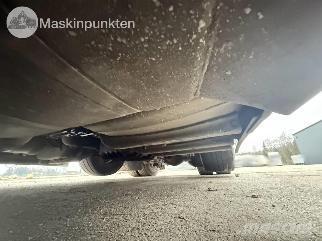 Scania R 520 وحدات الجر