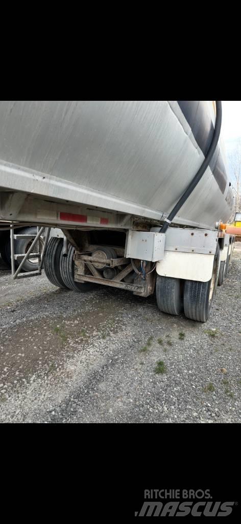Remtec 4 AXLES مقطورات ذات صهاريج