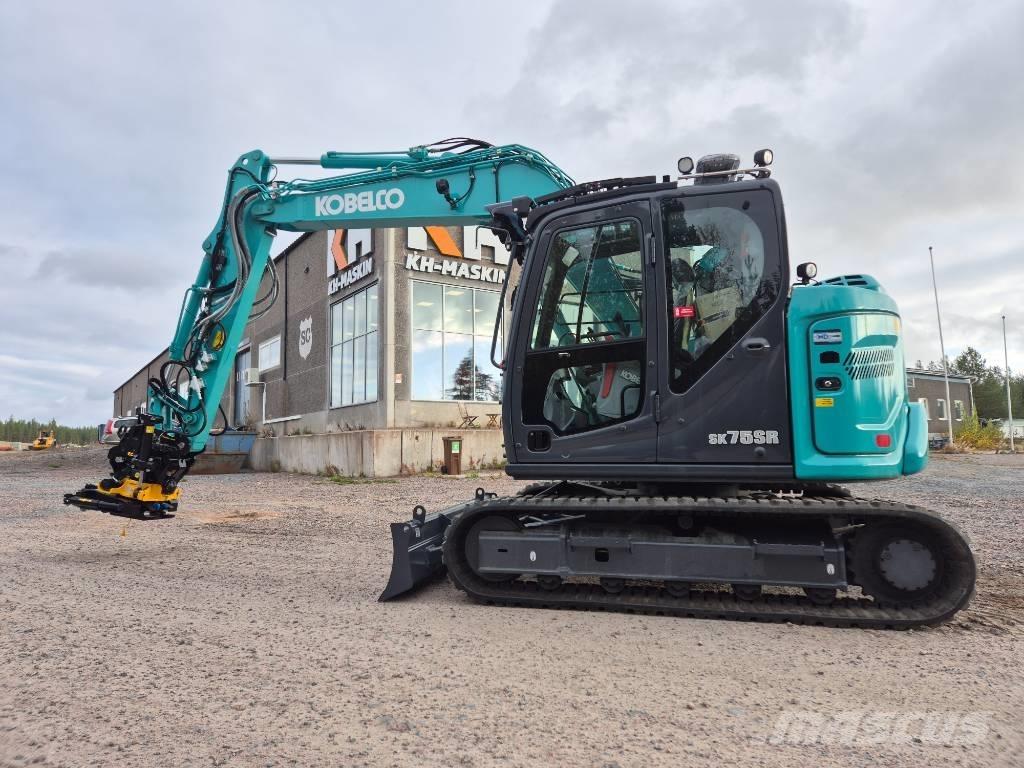 Kobelco SK75SR-7 حفارات وسط 7 طن - 12 طن