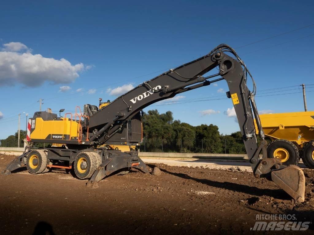 Volvo EW 240 E MH حفارات بعجل