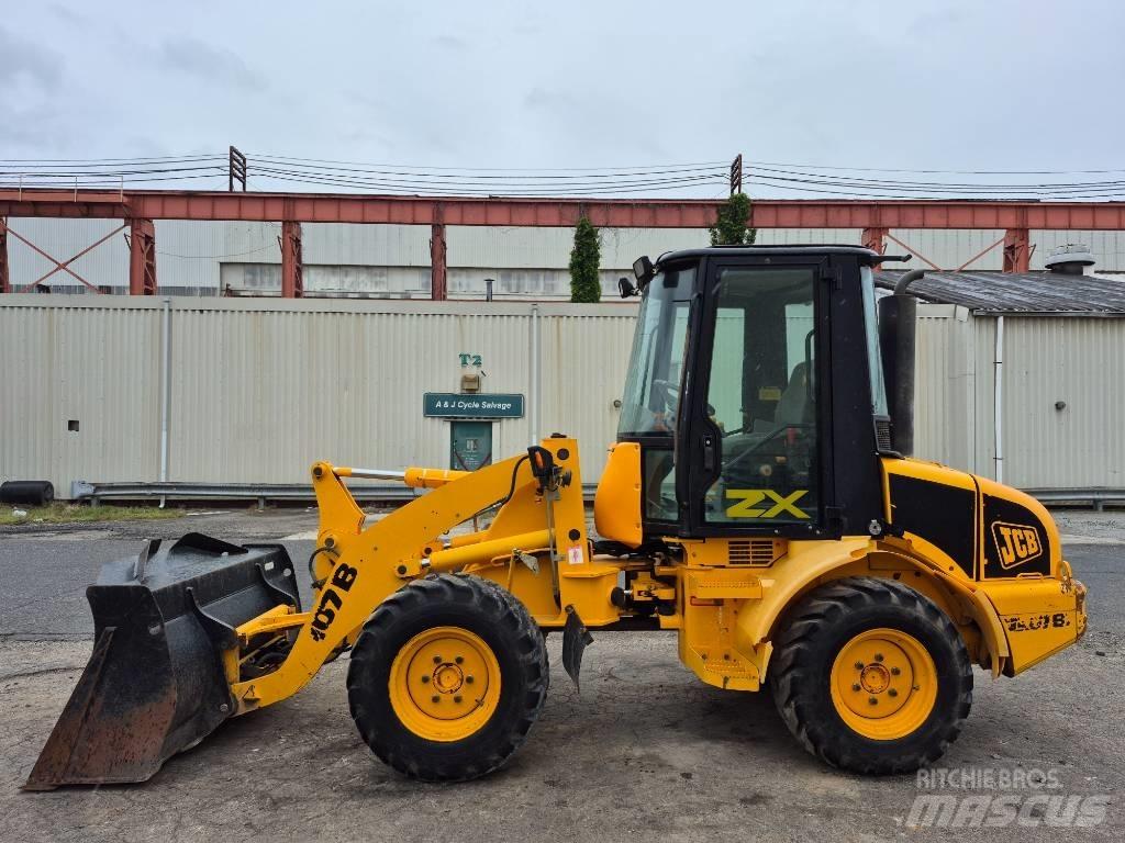 JCB 407 B لوادر بعجل