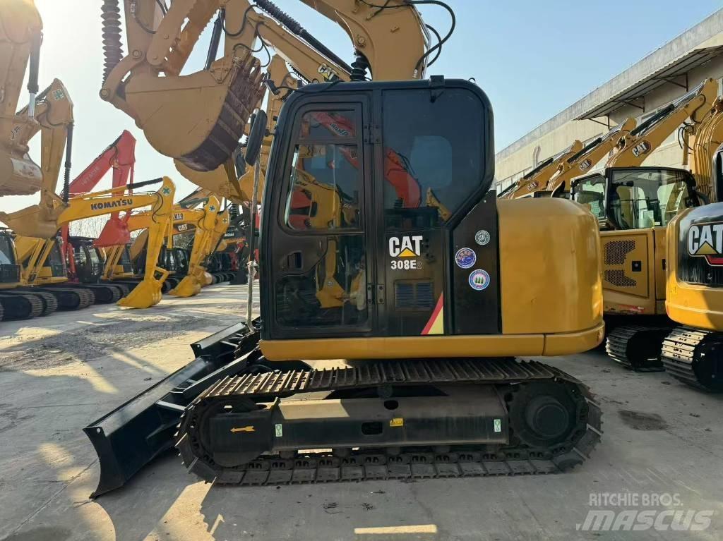 CAT 308 E2 حفارات زحافة