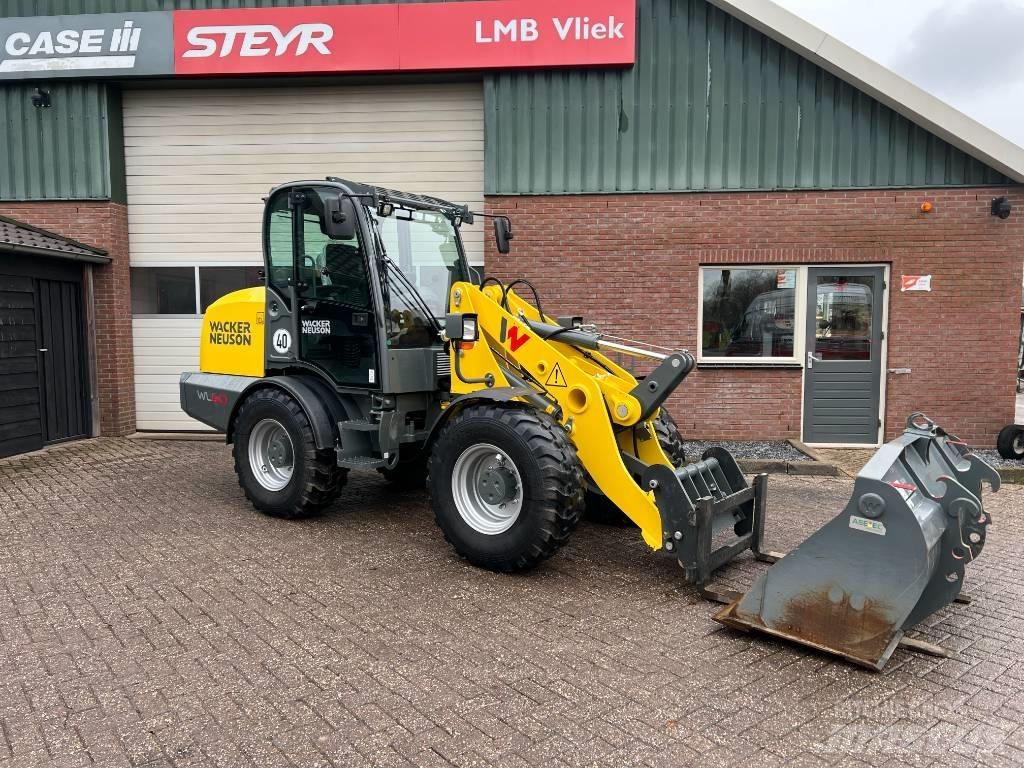 Wacker Neuson WL 60 لوادر بعجل