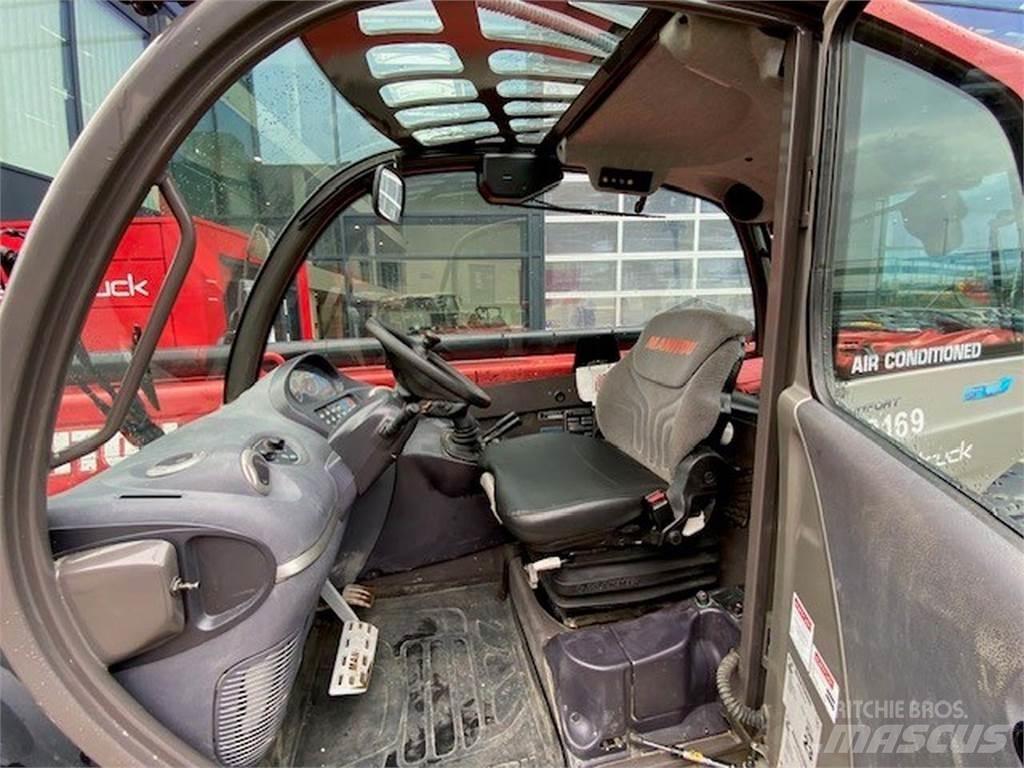 Manitou MT1335 ST4 مناولات متداخلة