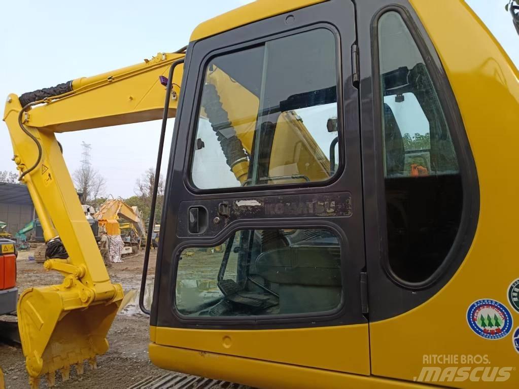 Komatsu PC120 حفارات وسط 7 طن - 12 طن