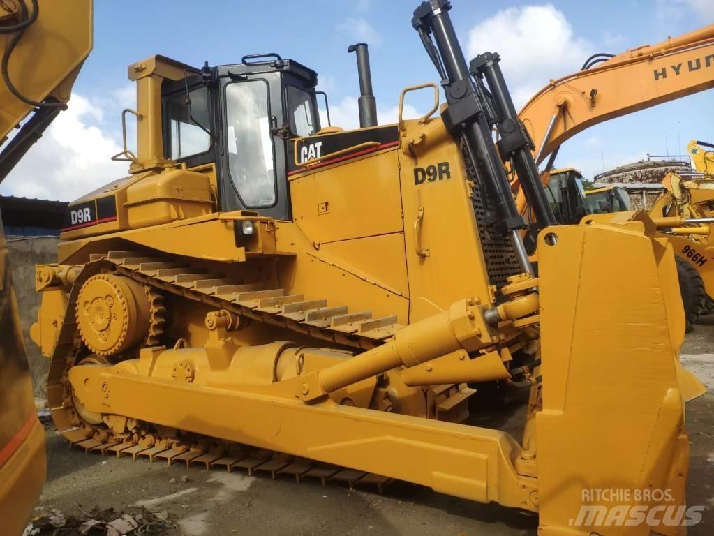Dynapac F 141 C معدات السفلتة