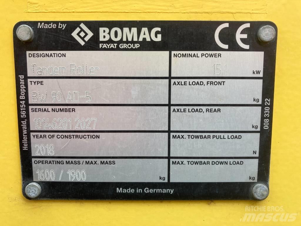 Bomag BW 90 AD-5 مداحل ثنائية الاسطوانة