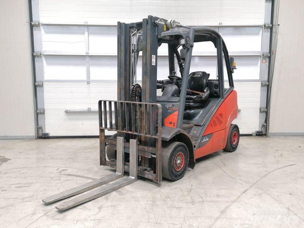 Linde H25D-02 شاحنات الديزل