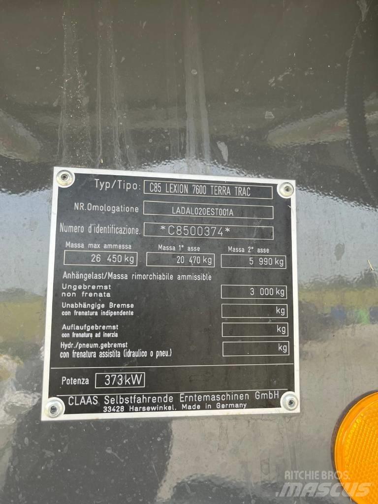 CLAAS LEXION 7600 TT حصادات