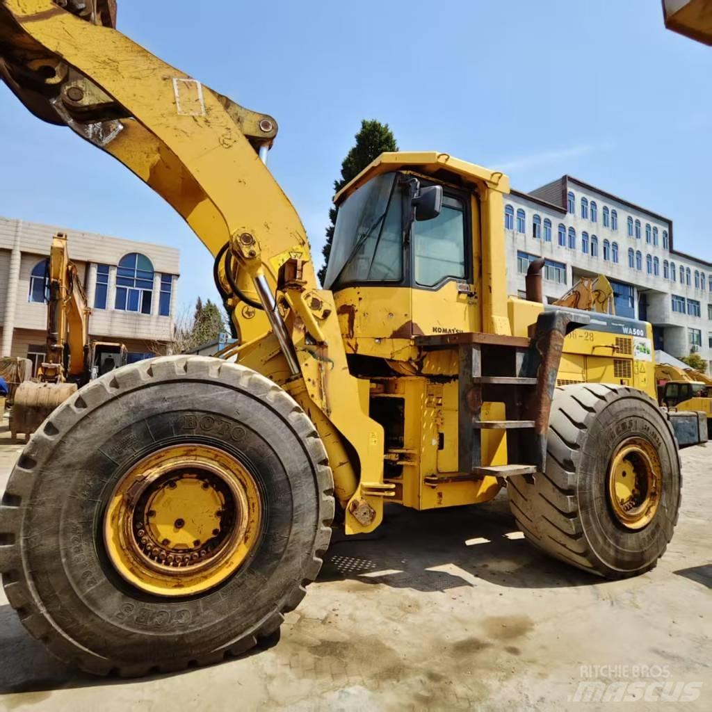 Komatsu WA 500 لوادر بعجل