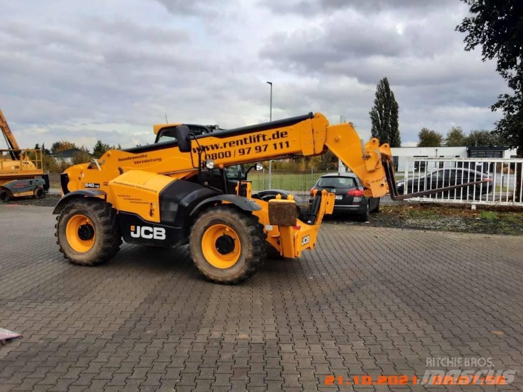 JCB 540-140 مناولات متداخلة