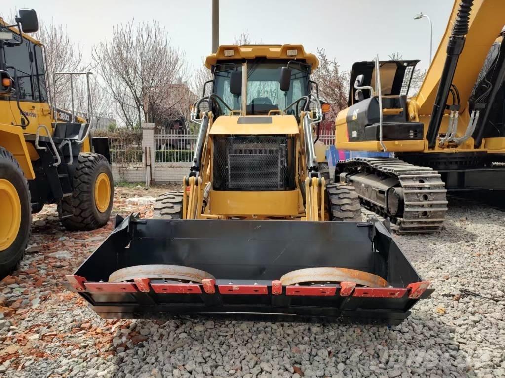 CAT 420F لوادر ذات جرافات عكسية
