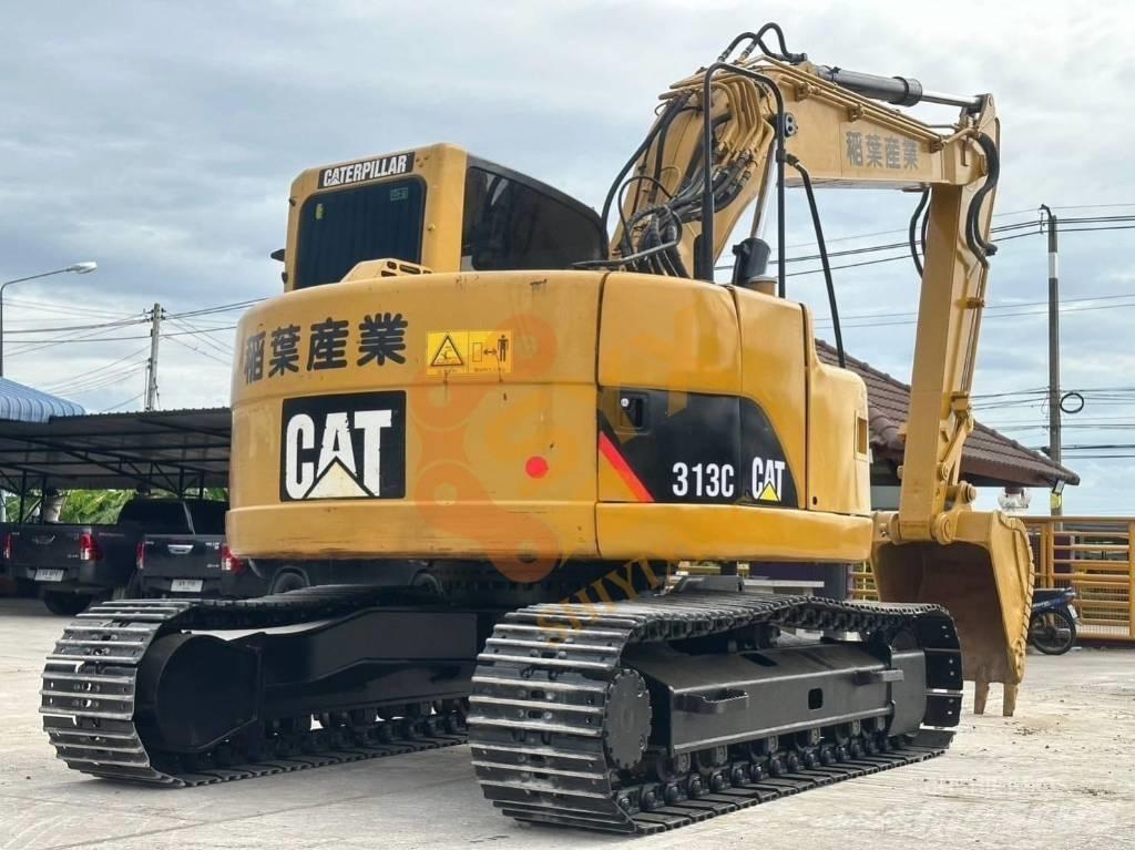CAT 313 C حفارات زحافة