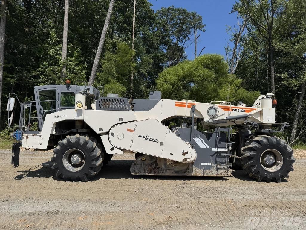 Wirtgen WR 2400 معدات إعادة تدوير الأسفلت