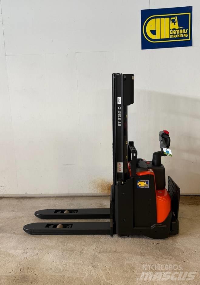BT truck SWE 140L معدات التكديس الجوالة