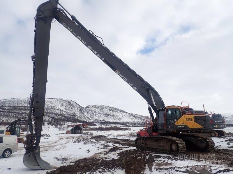 Volvo EC530EL LR حفارات طويلة الذراع