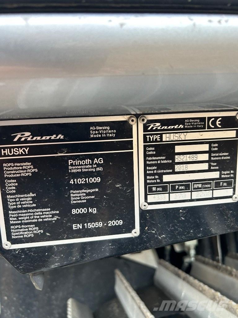 Prinoth Husky كاسحات جليد
