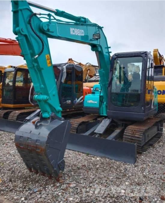 Kobelco SK 75 حفارات وسط 7 طن - 12 طن