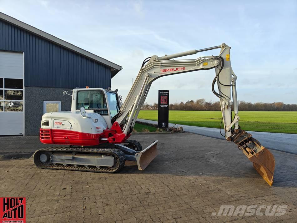 Takeuchi TB 290 حفارات زحافة