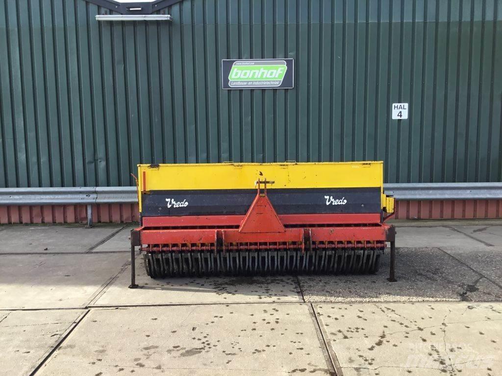 Vredo DZ 125.10 ماكينات وملحقات البذر الأخرى
