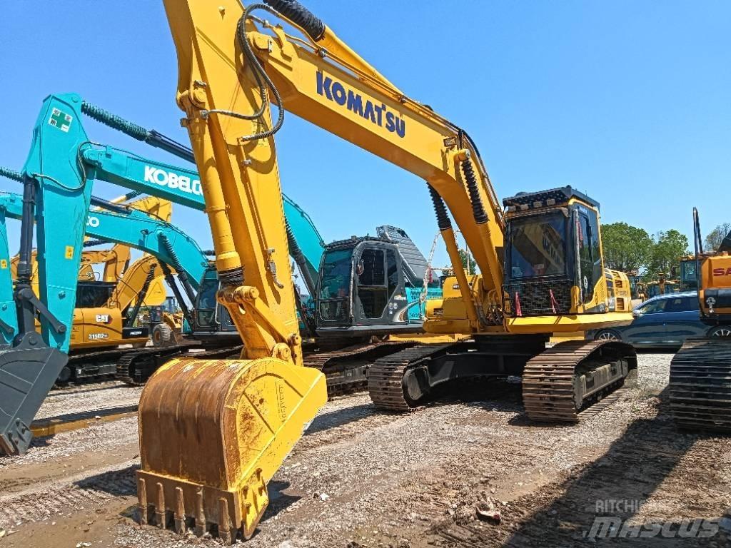 Komatsu PC 220 حفارات زحافة