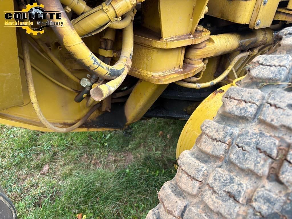 CAT 140 G معدات تمهيد الطرق